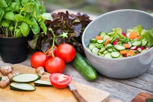 chế độ dinh dưỡng với người bị sỏi bàng quang